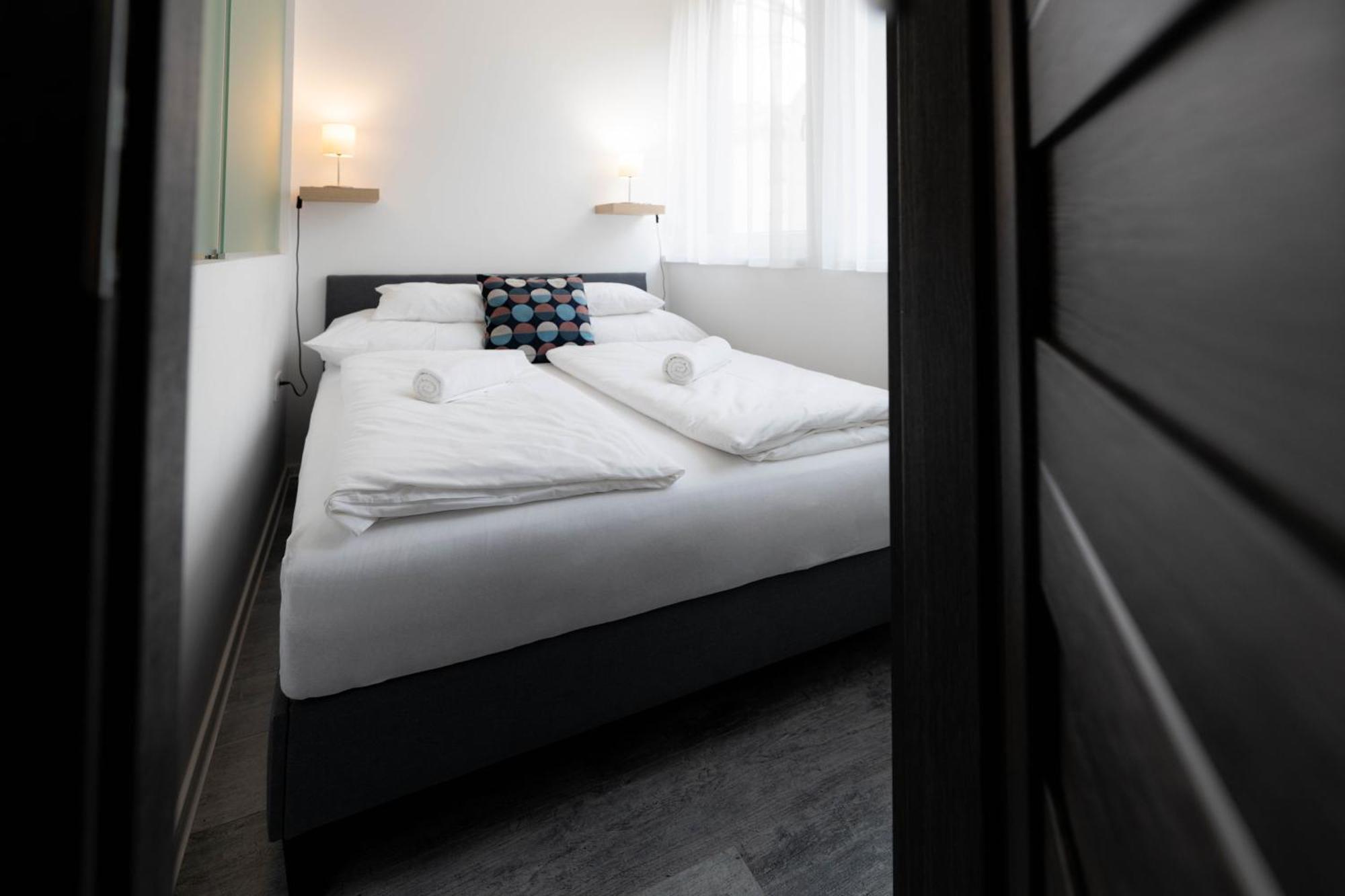 Roomstore Studio Apartments Eger Exterior foto